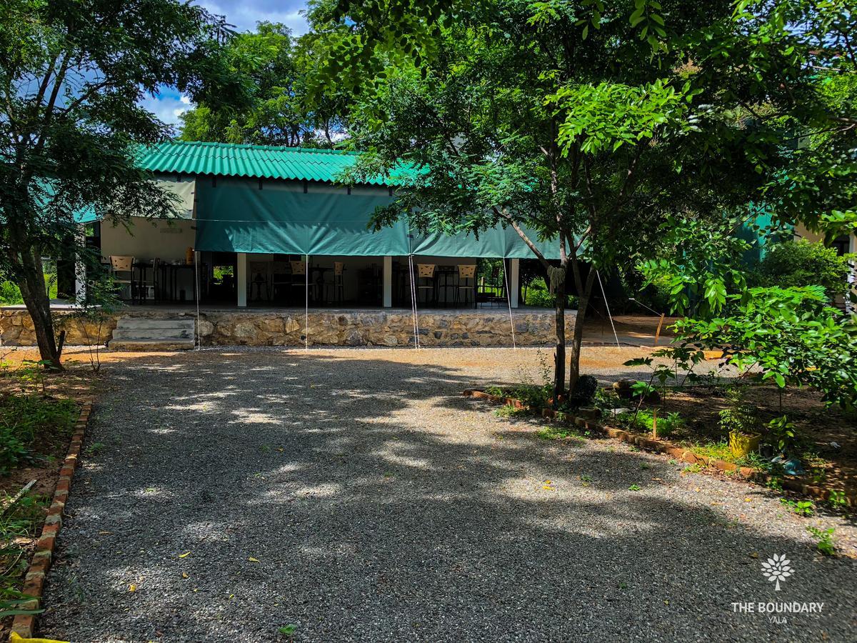 The Boundary Yala Hotel กตรคาม ภายนอก รูปภาพ