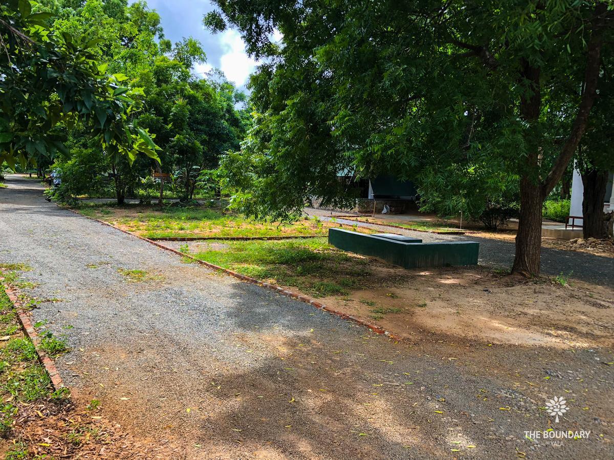 The Boundary Yala Hotel กตรคาม ภายนอก รูปภาพ